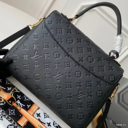 MM LOUIS GEORGES VUITTON 0327